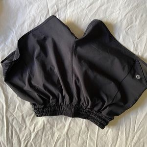 Lululemon hotty hot short 4”